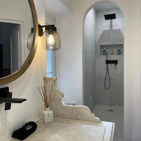 Chateau De Saint-girons - Luxury In Provence Bed & Breakfast Aix-en-Provence